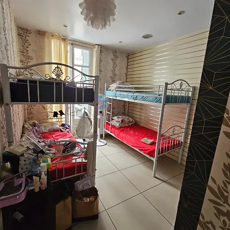 Hostel Korean Style Minbak Number Two *