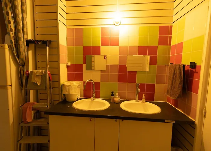 אכסניה Korean Style Minbak Number Two *