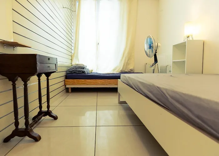 Korean Style Minbak Number Two פריז