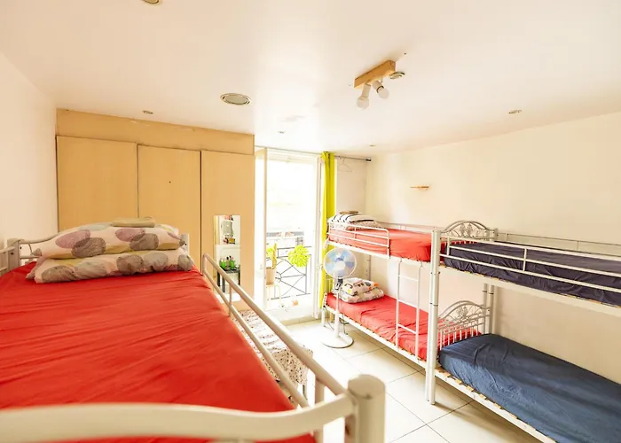 אכסניה Korean Style Minbak Number Two