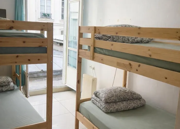 אכסניה Korean Style Minbak Number Two פריז